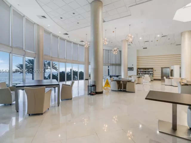 2-bedroom condo for sale in Sunny Isles Beach - 19333 E Collins Ave 1202 - MondialRealty