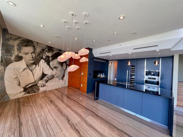 Apartment for sale  Unit #PH5213 - photo 7486875