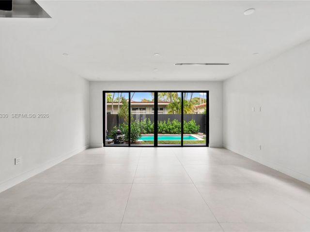 Home for sale at 1431 SW 20th St - photo 7466131