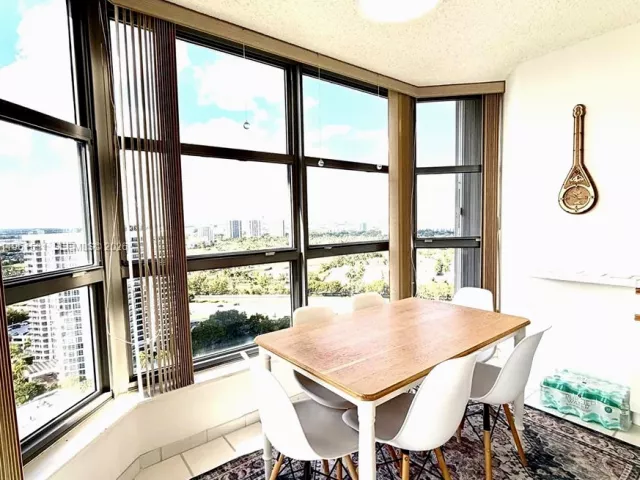 2-bedroom condo for sale in Aventura - 3530 Mystic Pointe Dr 2605 - MondialRealty