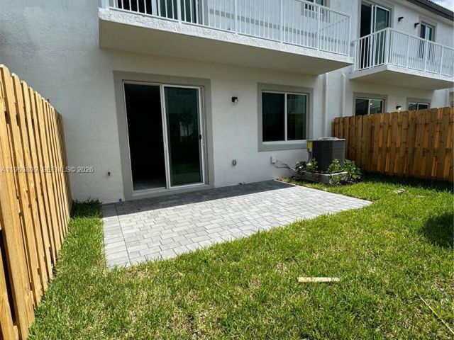 3-bedroom home for rent in Homestead - 738 SE 13 ct . - MondialRealty