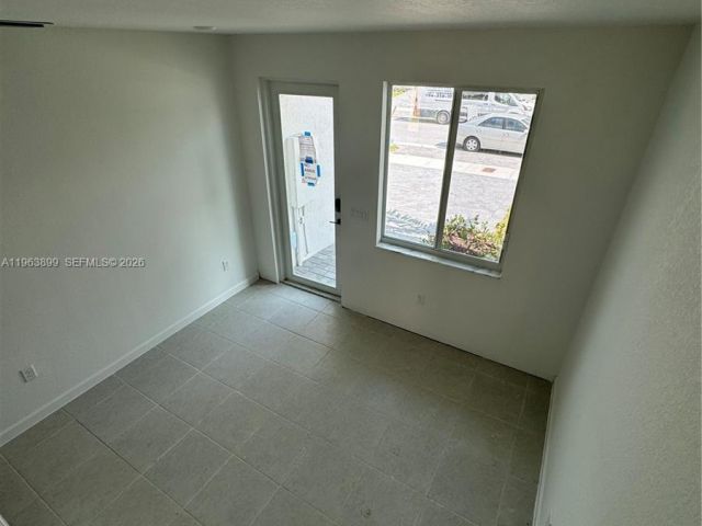 3-bedroom home for rent in Homestead - 738 SE 13 ct . - MondialRealty