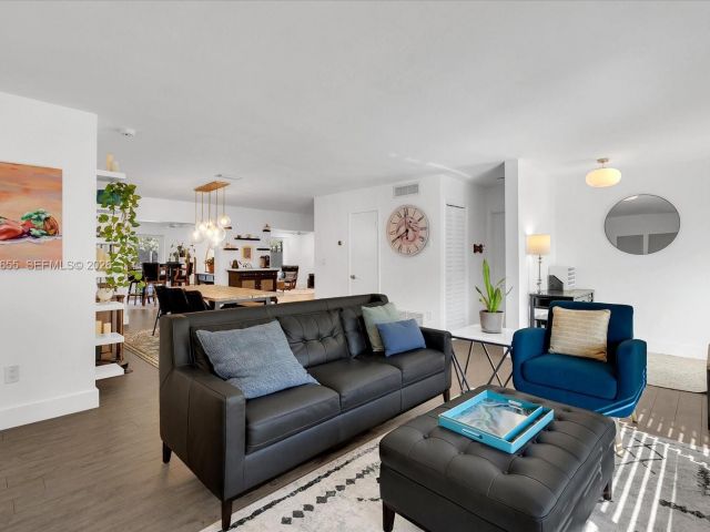 Home for sale at 8100 SW 92nd Ct - photo 7464445