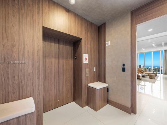 Apartment for sale  Unit #PH-1 - photo 7441291