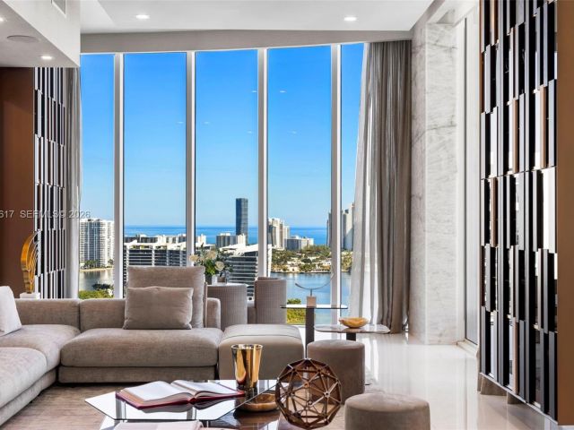 Apartment for sale  Unit #PH-1 - photo 7441293