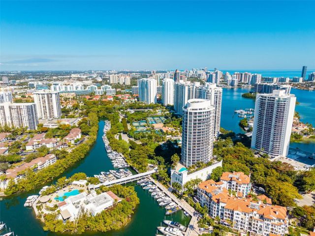 Apartment for sale  Unit #PH-1 - photo 7441300