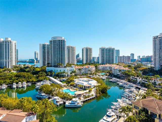 Apartment for sale  Unit #PH-1 - photo 7441301