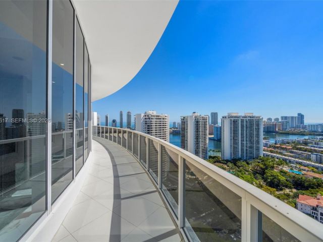 Apartment for sale  Unit #PH-1 - photo 7441303