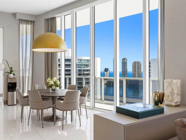 Apartment for sale  Unit #PH-1 - photo 7441309