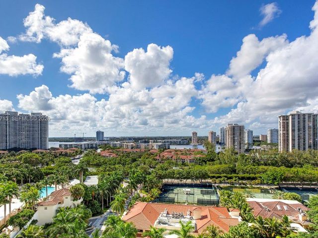 Apartment for rent  Unit #1404 - photo 7415643