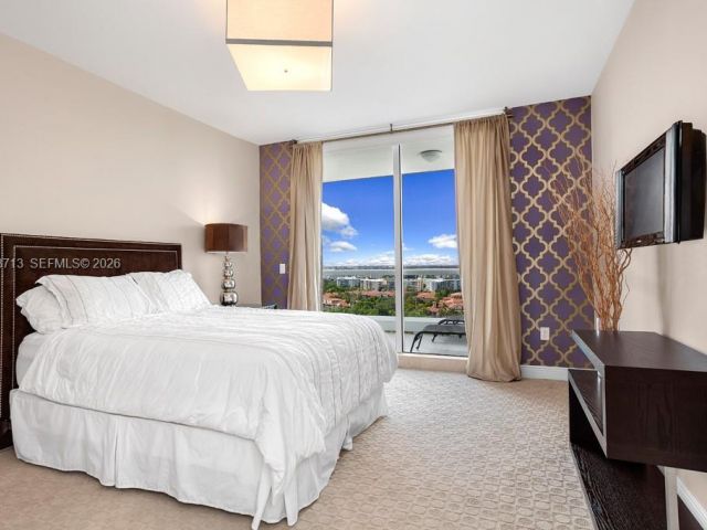 Apartment for rent  Unit #1404 - photo 7415646