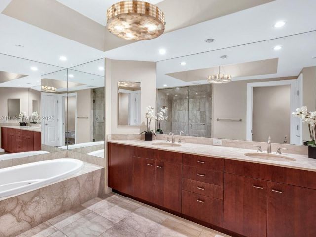 Apartment for rent  Unit #1404 - photo 7415647