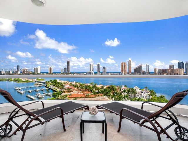 Apartment for rent  Unit #1404 - photo 7415651