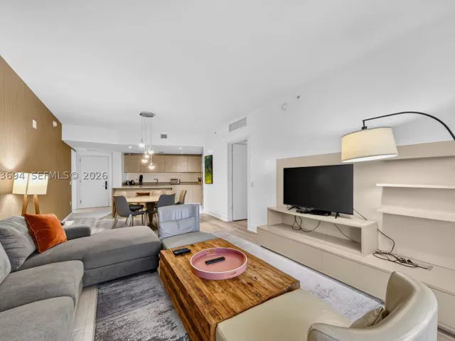 2-bedroom condo for sale in Hollywood - 4111 S Ocean Dr 3703 - MondialRealty