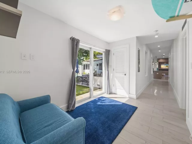 4-bedroom home for sale in Miami Beach - 4595 N Jefferson Ave - MondialRealty
