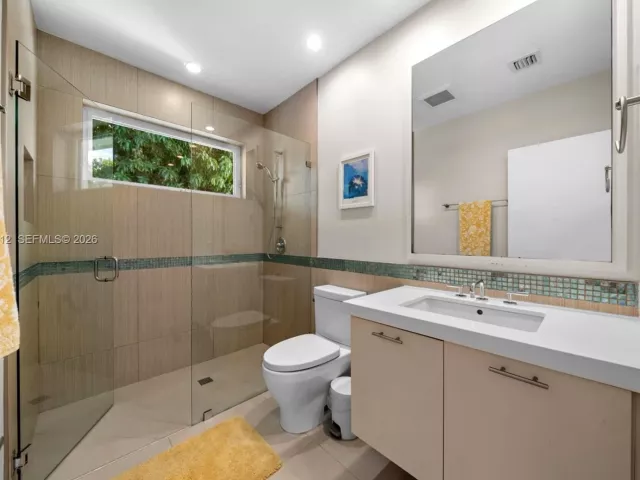 4-bedroom home for sale in Miami Beach - 4595 N Jefferson Ave - MondialRealty