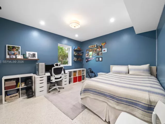 4-bedroom home for sale in Miami Beach - 4595 N Jefferson Ave - MondialRealty