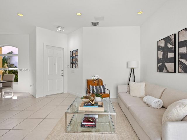 Home for sale at 1408 Mariner Way - photo 7517529