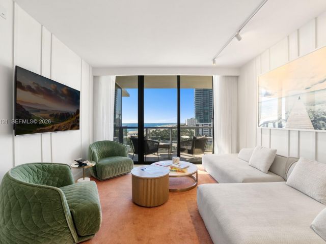 Apartment for sale  Unit #1010 - photo 7414840