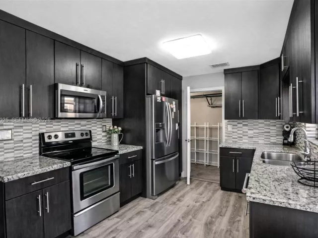 3-bedroom home for sale in Miami Gardens - 18765 NW 55th Ave - MondialRealty