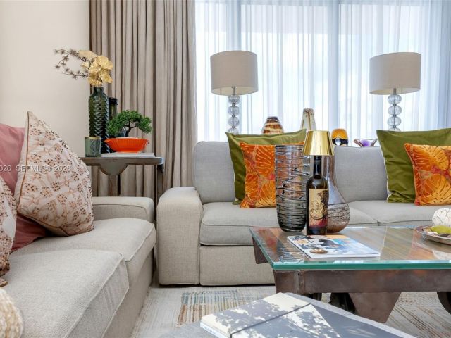 Apartment for rent  Unit #S-403 - photo 7413292