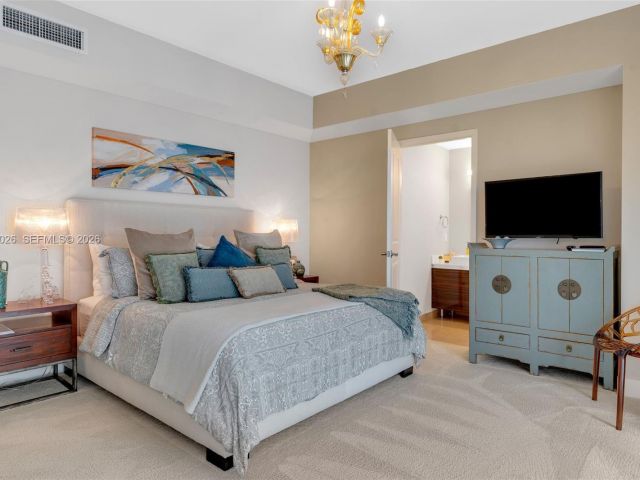 Apartment for rent  Unit #S-403 - photo 7413300