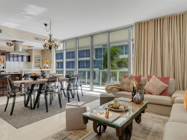 Apartment for rent  Unit #S-403 - photo 7413316