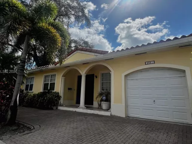 3-bedroom home for sale in Miami - 2301 SW 22nd Ave - MondialRealty