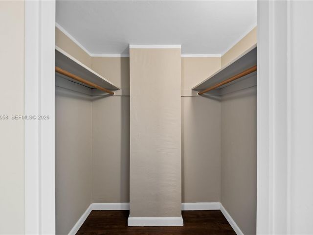 Apartment for sale  Unit #1107 - photo 7447629