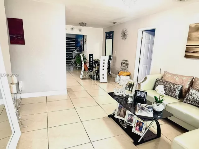 4-bedroom home for sale in Miami Gardens - 2800 NW 173rd Ter - MondialRealty
