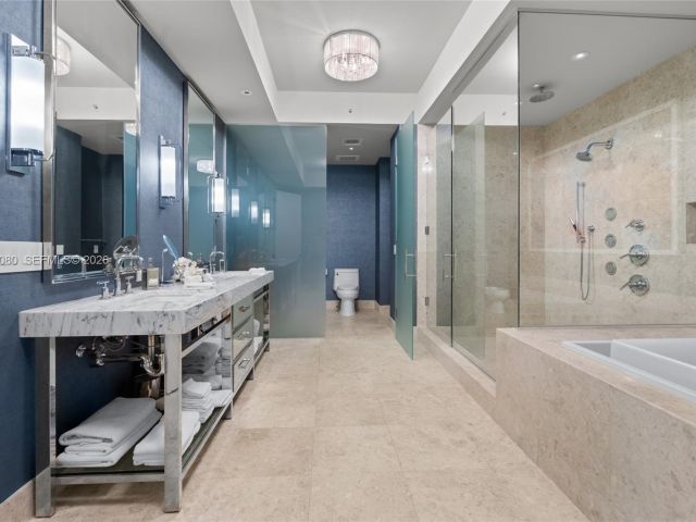 Apartment for rent  Unit #2515 - photo 7421375