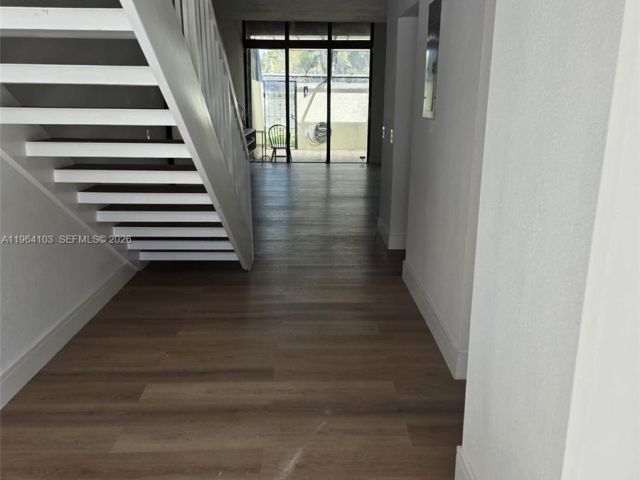 3-bedroom home for rent in Pembroke Pines - 10951 Cypress Rd 10951 - MondialRealty