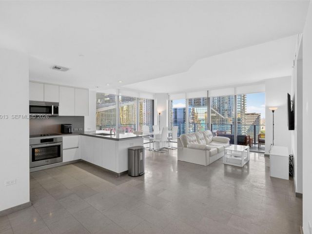 Apartment for sale  Unit #1702 - photo 7509235