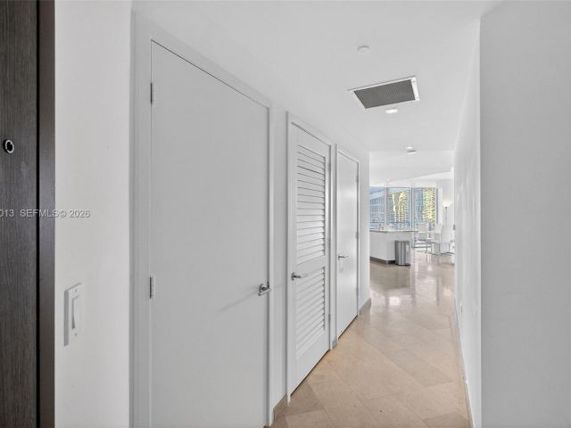 Apartment for sale  Unit #1702 - photo 7509241