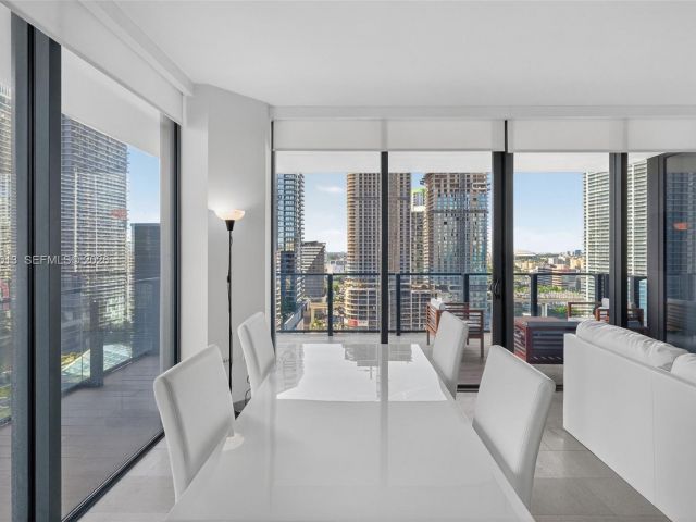 Apartment for sale  Unit #1702 - photo 7509244