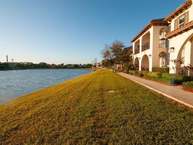 Home for rent at 4357 Cascada Cir 4357 - photo 7451030