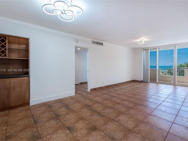 Apartment for sale  Unit #310 - photo 7418876