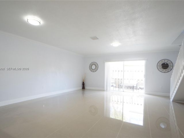 Home for rent at 610 NW 108th Ter . - photo 7430620