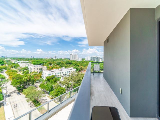 Apartment for sale  Unit #1004 - photo 7422138