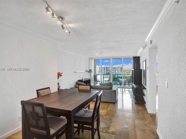 1-bedroom condo for rent in Hollywood - 2501 S Ocean Dr 631 ANNUAL RENT - MondialRealty