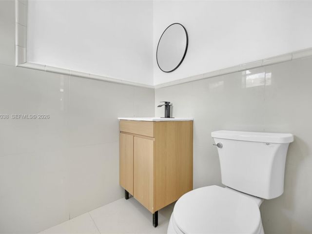 2-bedroom home for rent in Miami - 1393 NW 102nd St 1393 - MondialRealty