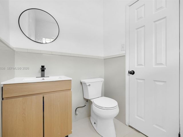 2-bedroom home for rent in Miami - 1393 NW 102nd St 1393 - MondialRealty