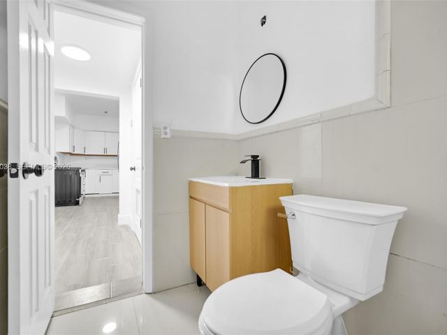 2-bedroom home for rent in Miami - 1393 NW 102nd St 1393 - MondialRealty