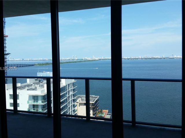 Apartment for sale  Unit #1602 - photo 7426140