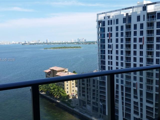 Apartment for sale  Unit #1602 - photo 7426141