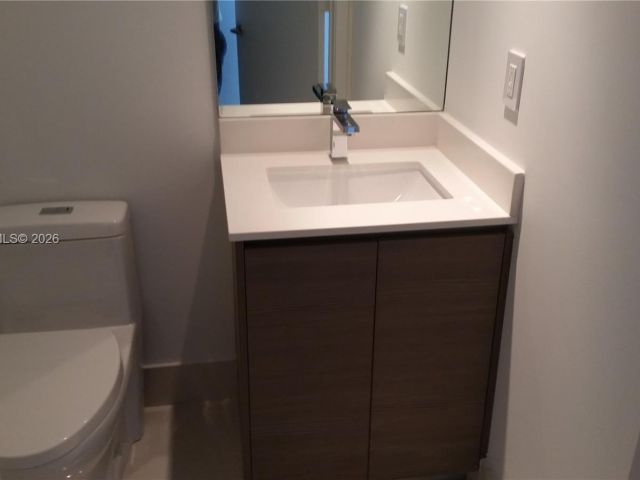 Apartment for sale  Unit #1602 - photo 7426144