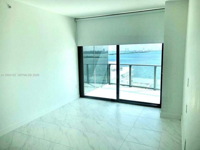 Apartment for sale  Unit #1602 - photo 7426147