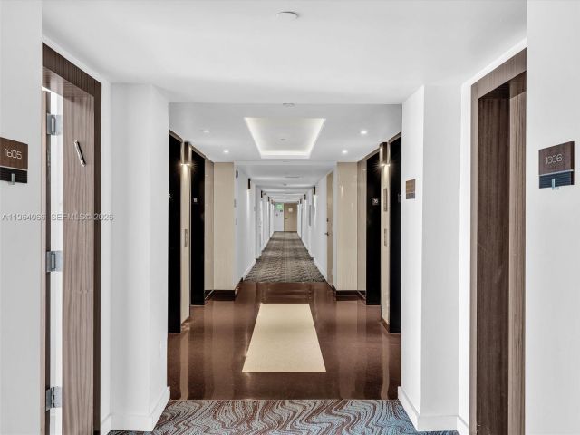 Apartment for rent  Unit #1605 - photo 7421593