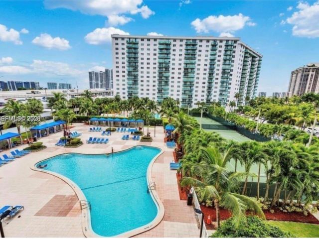 Apartment for sale  Unit #1414 - photo 7492205