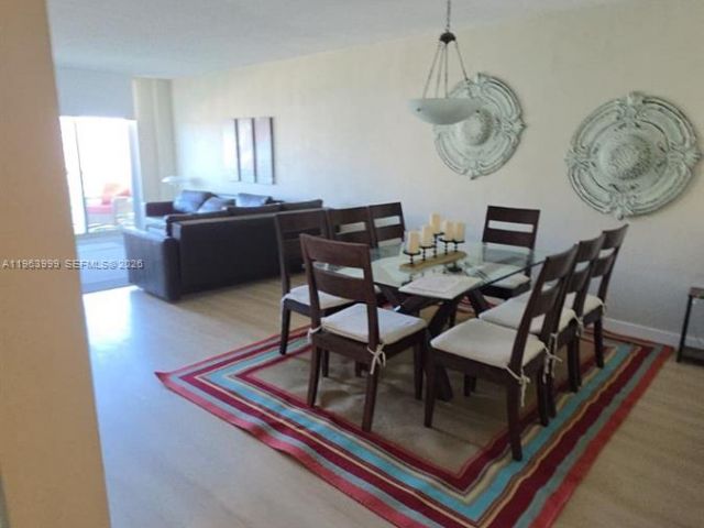 Apartment for sale  Unit #1414 - photo 7492210